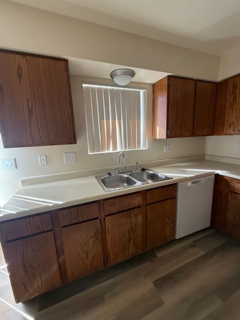 Colorado Springs Apartment: 3413 Parkmoor Village Dr