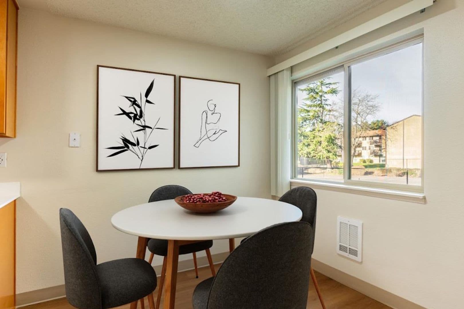 Tacoma Apartment: 6409 S 12th Street