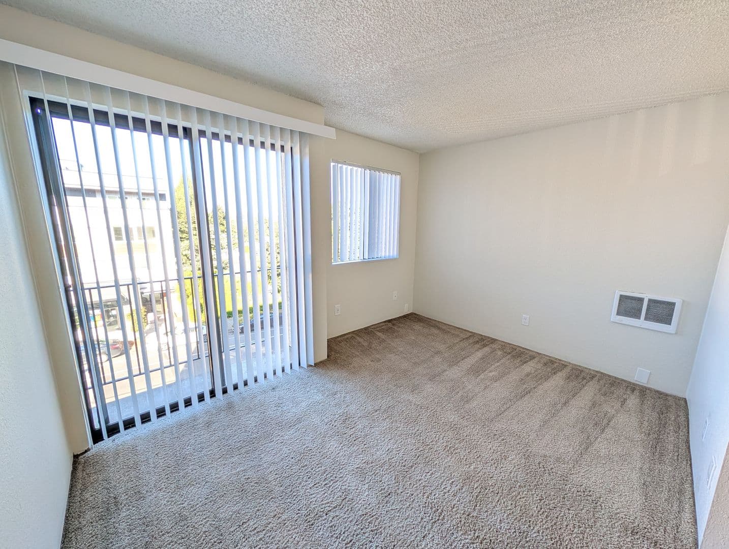 Seattle Apartment: 5644 University Way NE