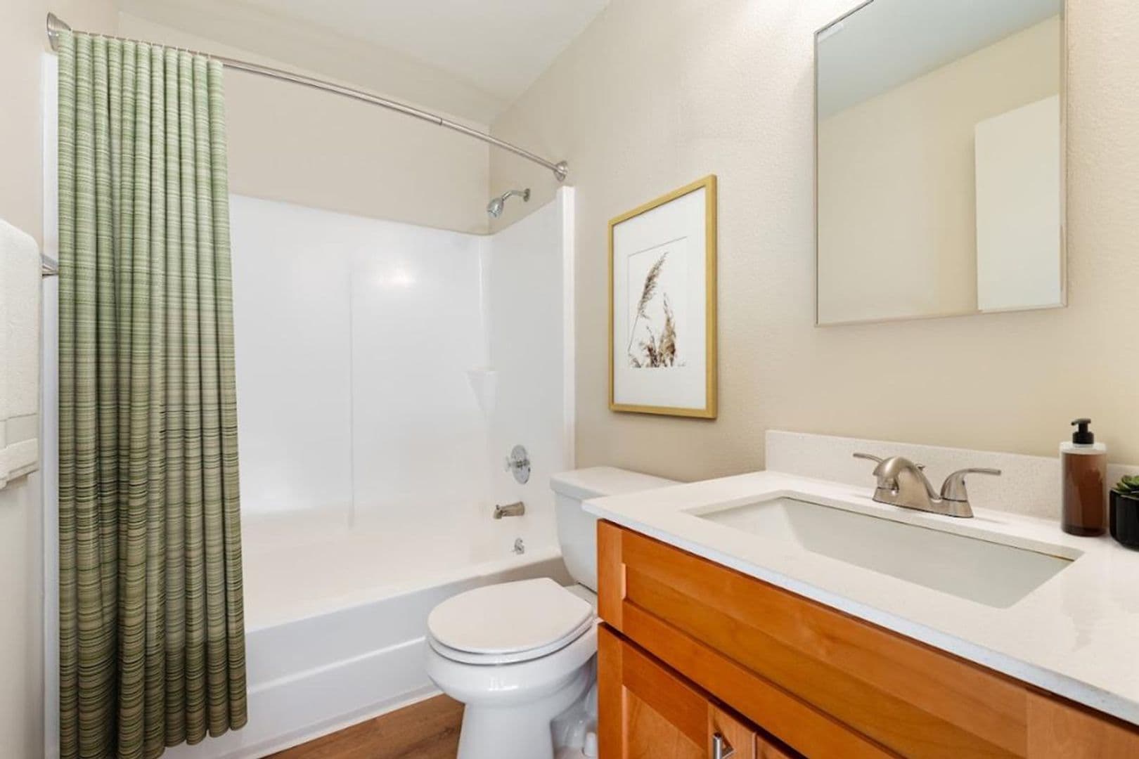 Tacoma Apartment: 6409 S 12th Street