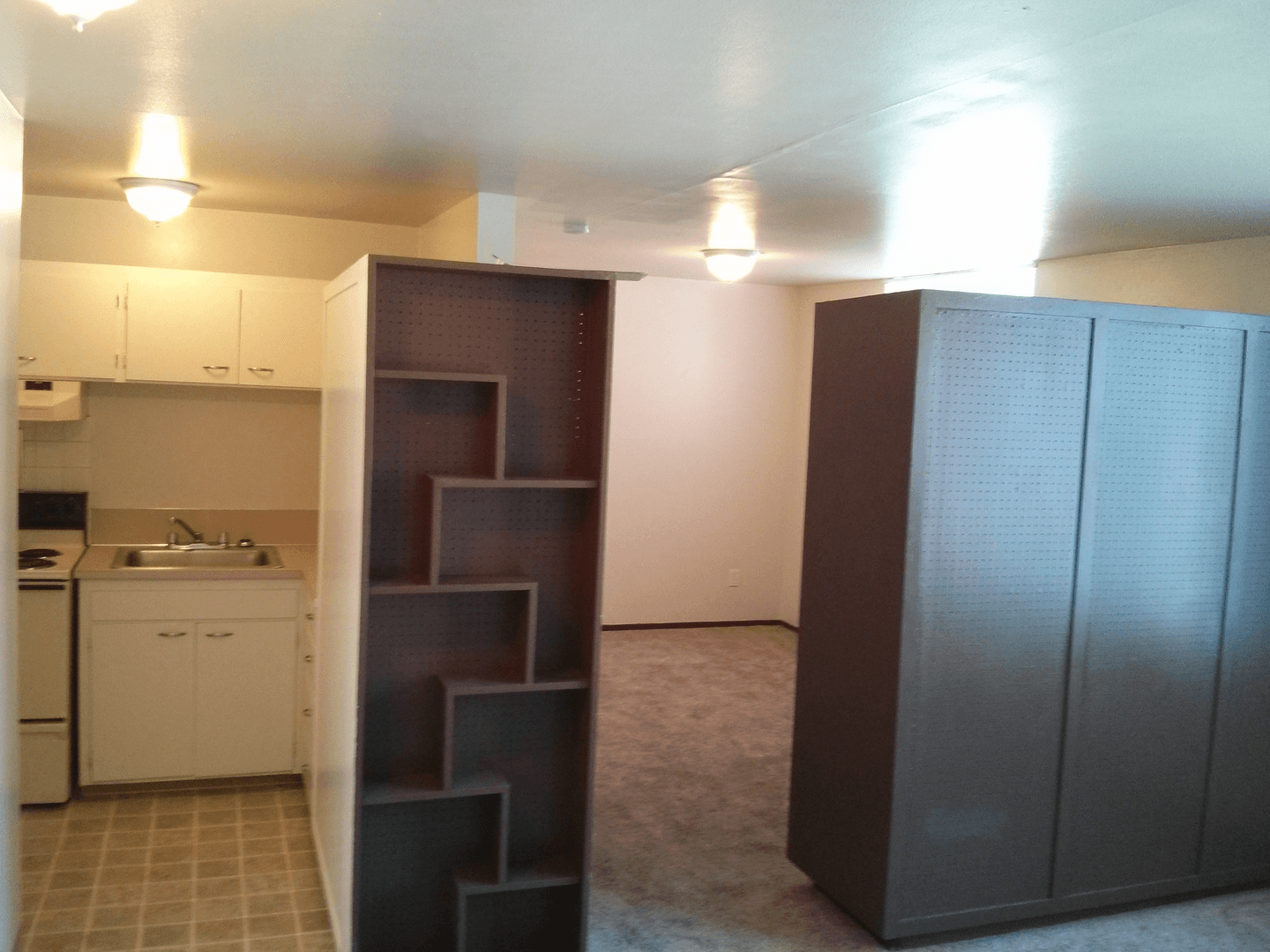 Seattle Apartment: 1415 NE Ravenna Blvd