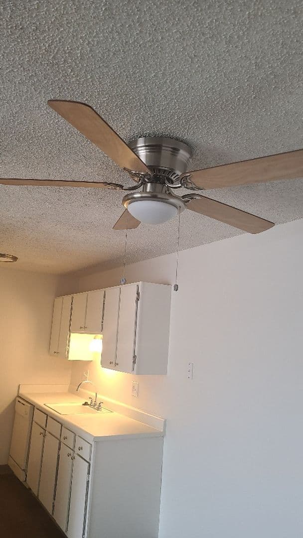 Colorado Springs Apartment: 3335 Austin Bluffs Parkway