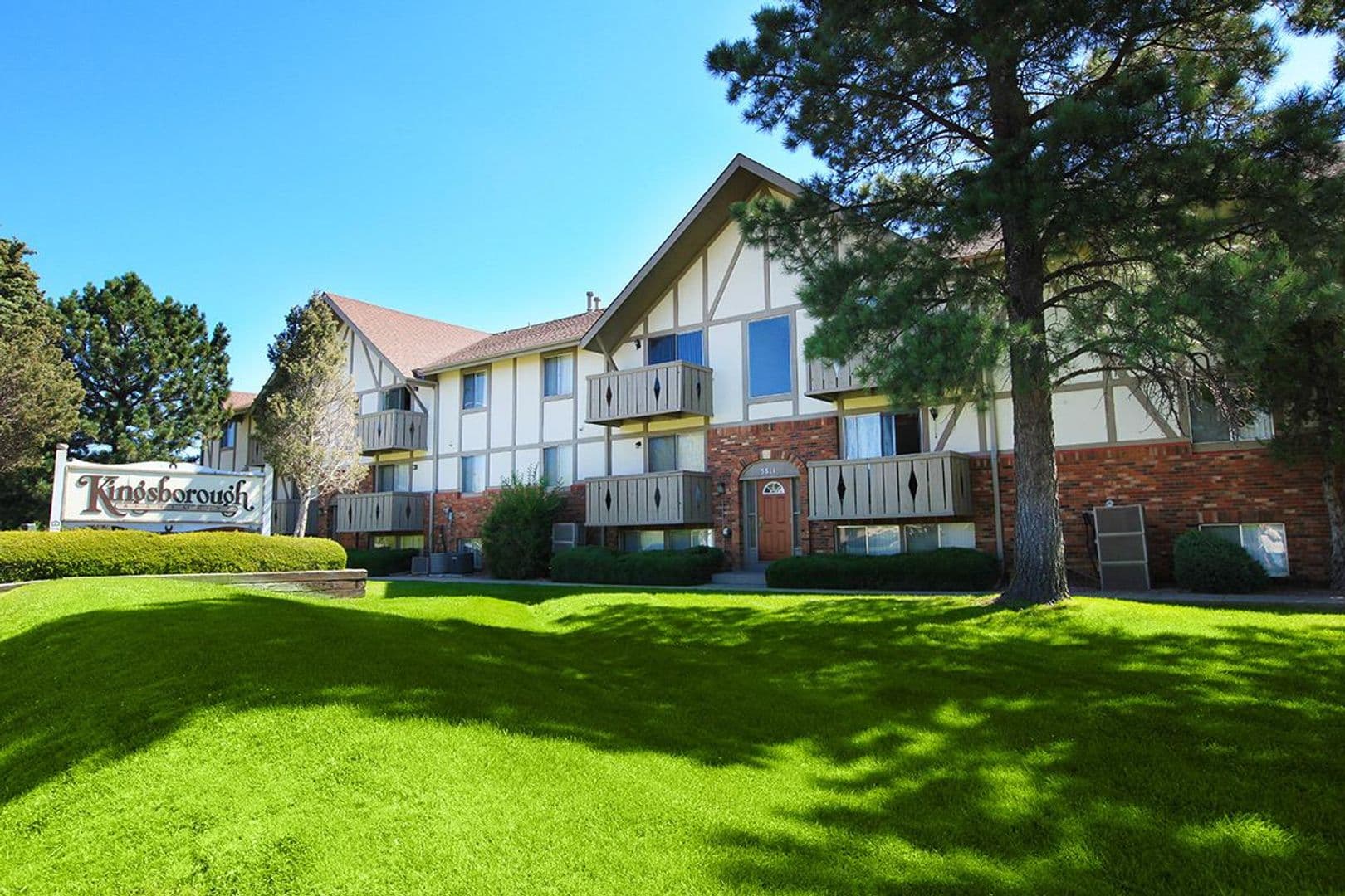 Colorado Springs Townhome: 3817 Village Road South