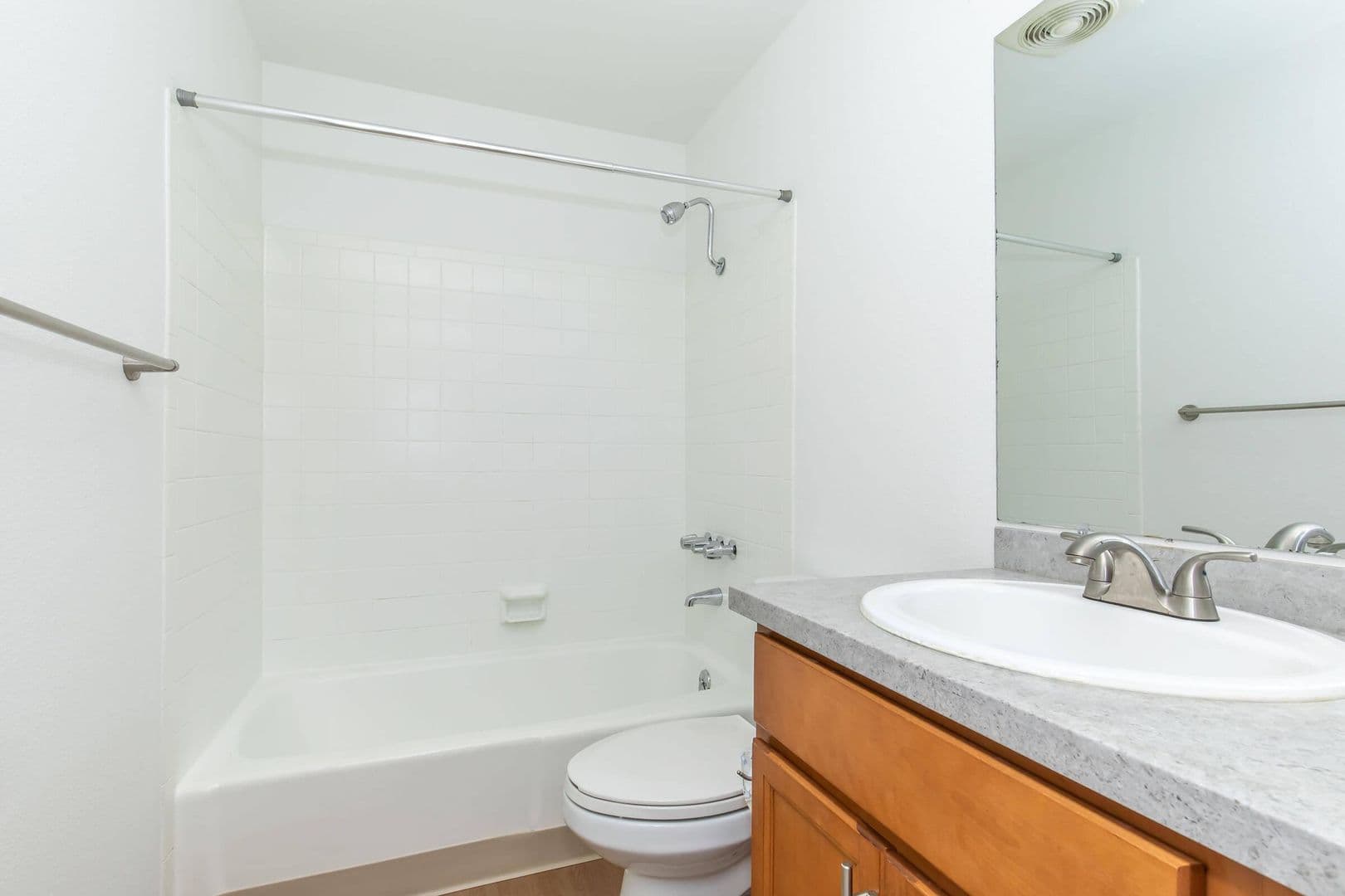 Sea Tac Apartment: 3508 South 180th Street