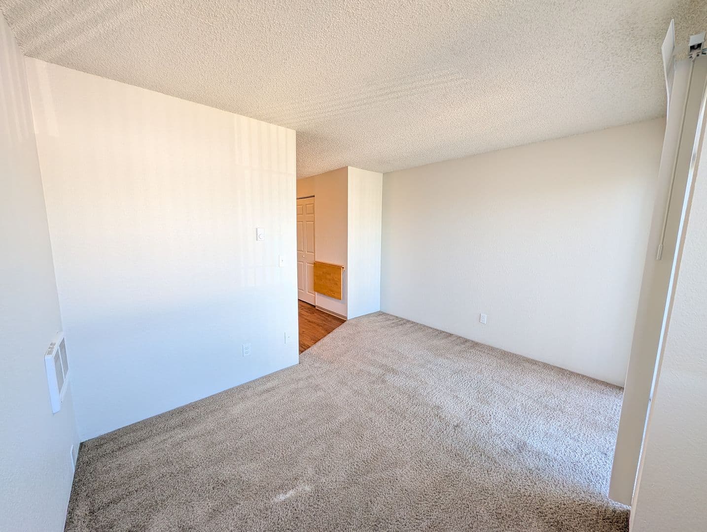 Seattle Apartment: 5644 University Way NE