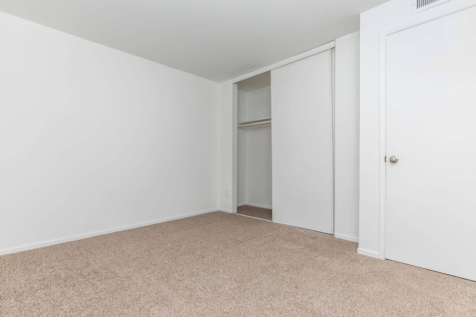 Sea Tac Apartment: 3508 South 180th Street