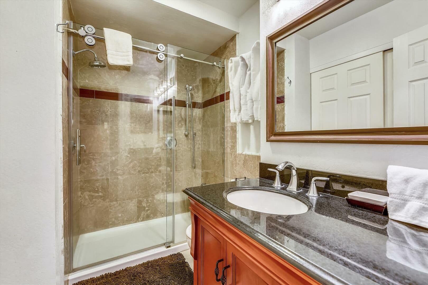 Tahoe City Condo: 3115 N Lake Blvd. #81