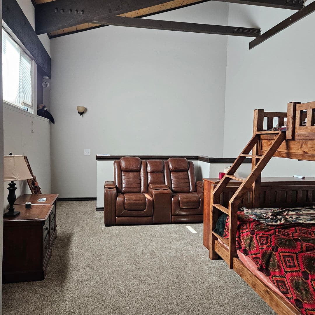Alpine Meadows Condo: 2090 Chalet Rd # 22
