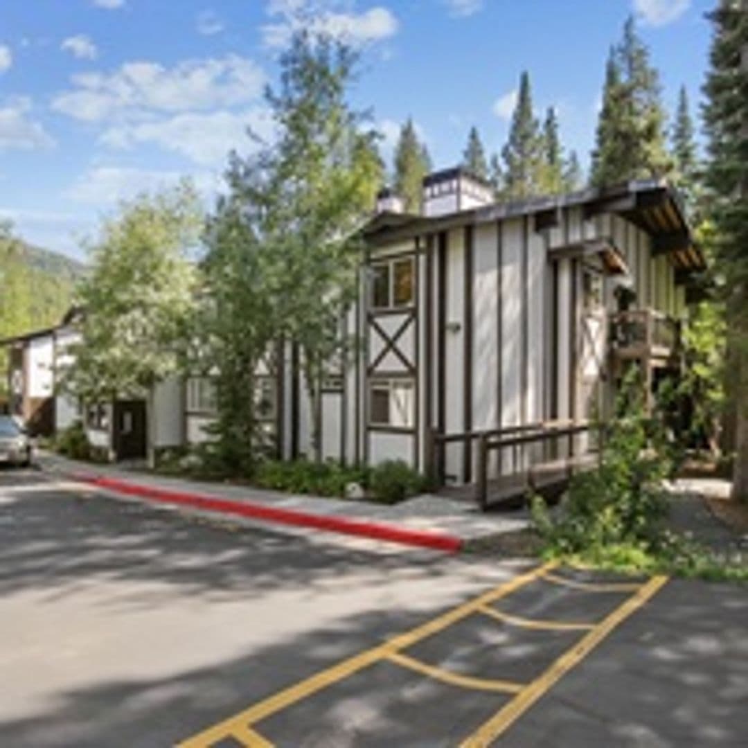 Olympic Valley Condo: 227 Olympic Valley Road #36
