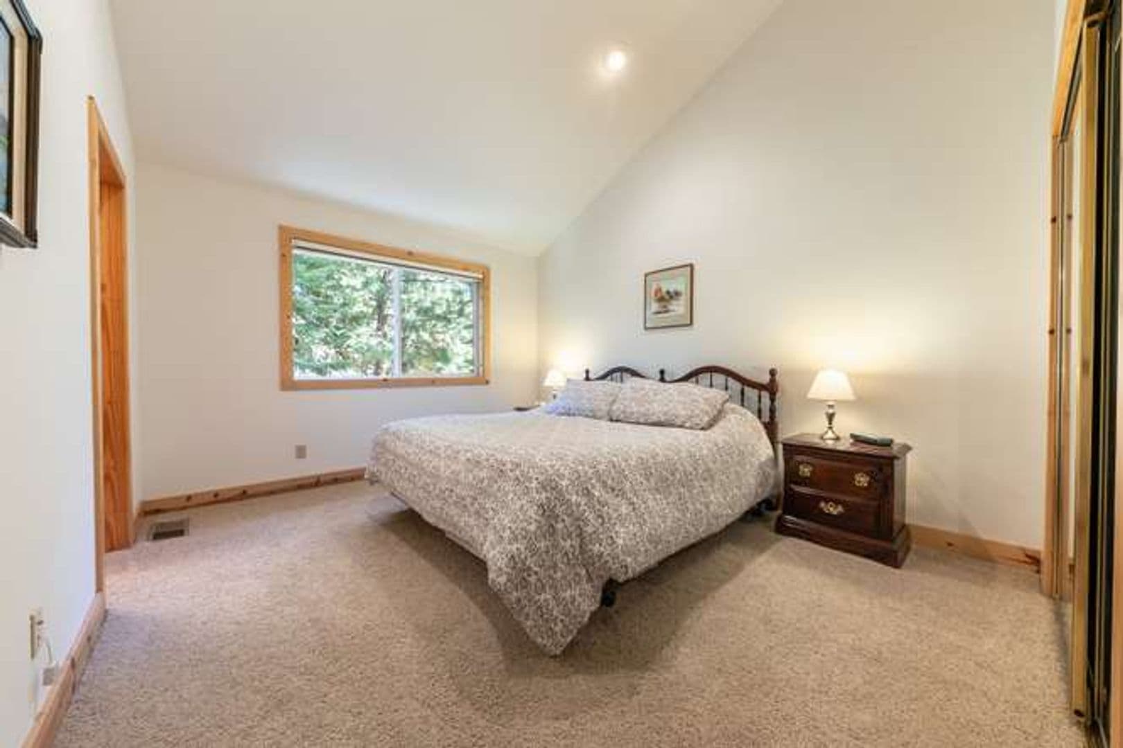 Truckee House: 11400 Thelin Drive