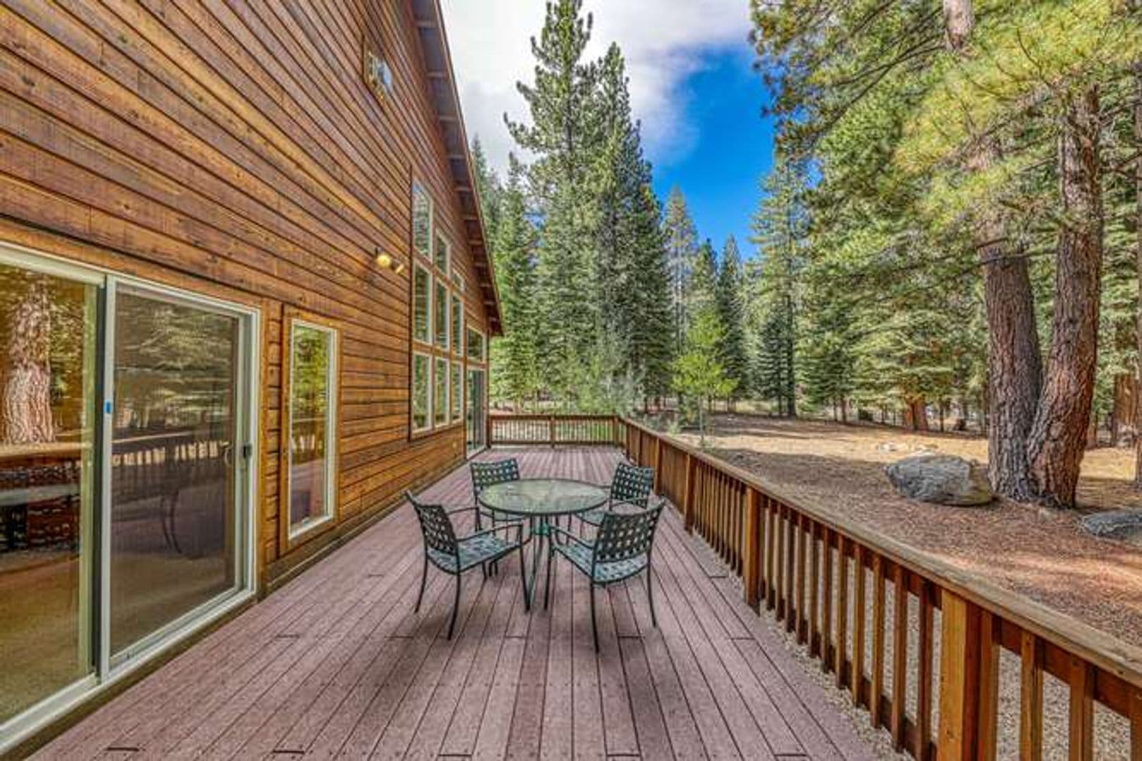 Truckee House: 11400 Thelin Drive