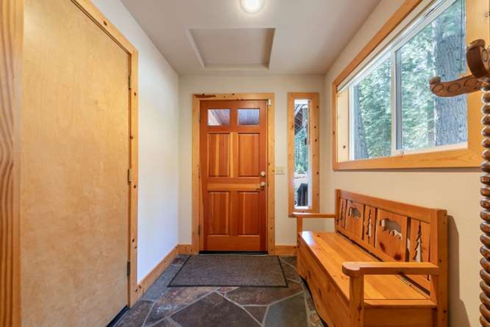 Truckee House: 11400 Thelin Drive