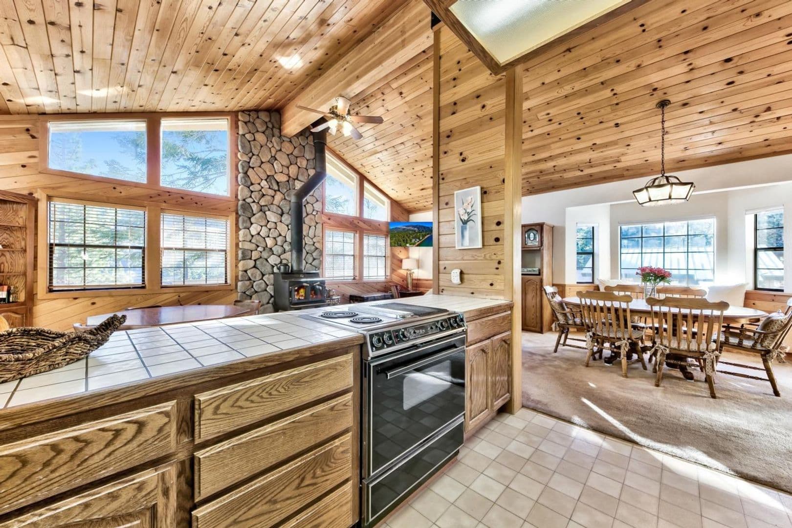 Truckee House: 14469 E Reed Ave
