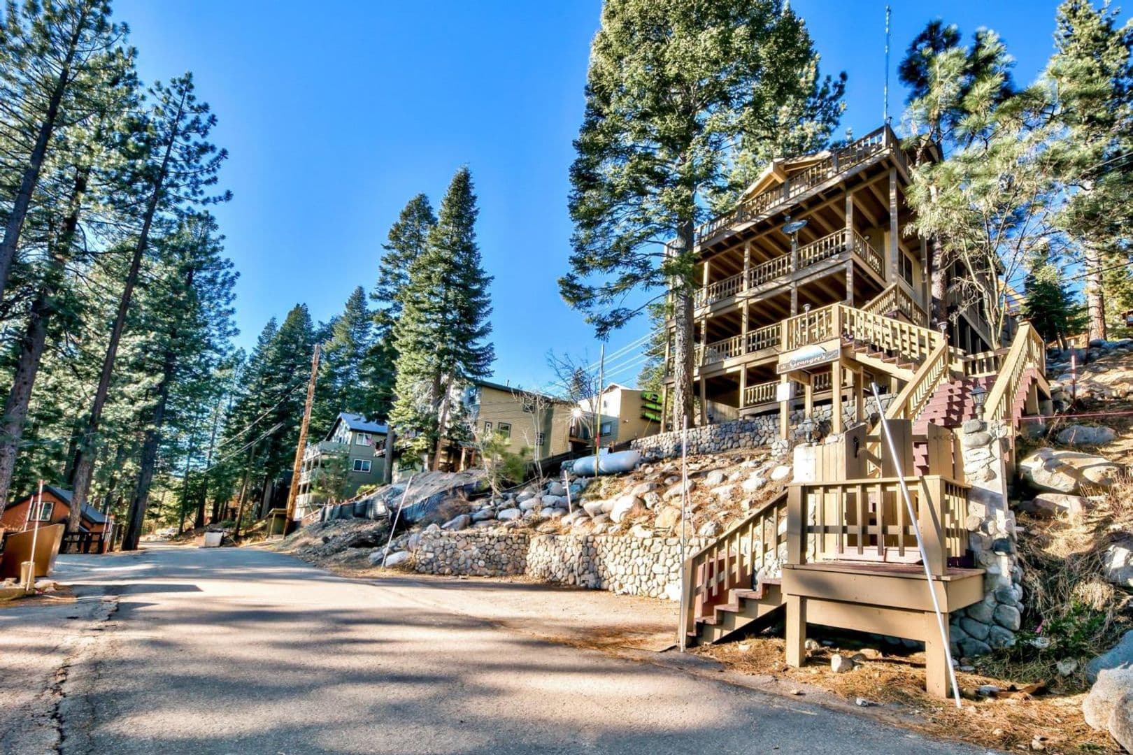 Truckee House: 14469 E Reed Ave