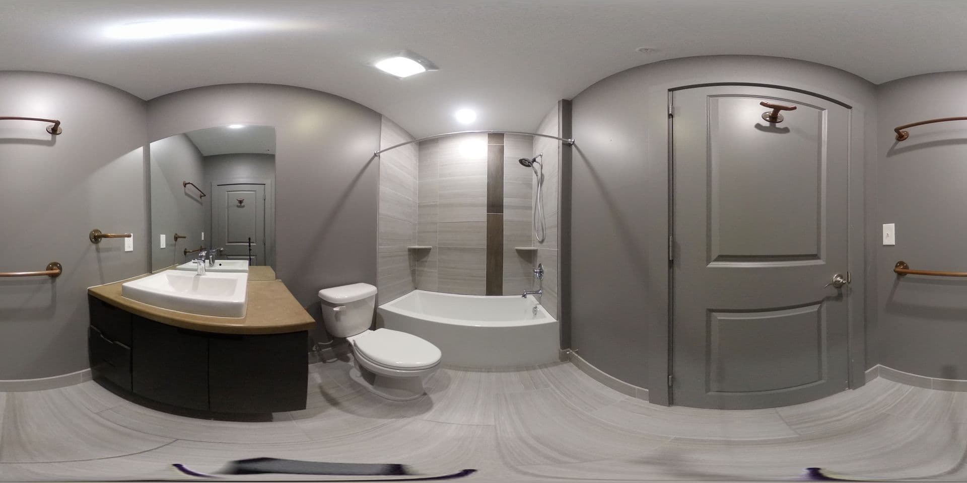 Bloomington Apartment: 217 W 6th St.