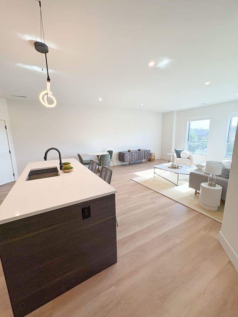 West Lafayette Apartment: 3597 Paramount Drive