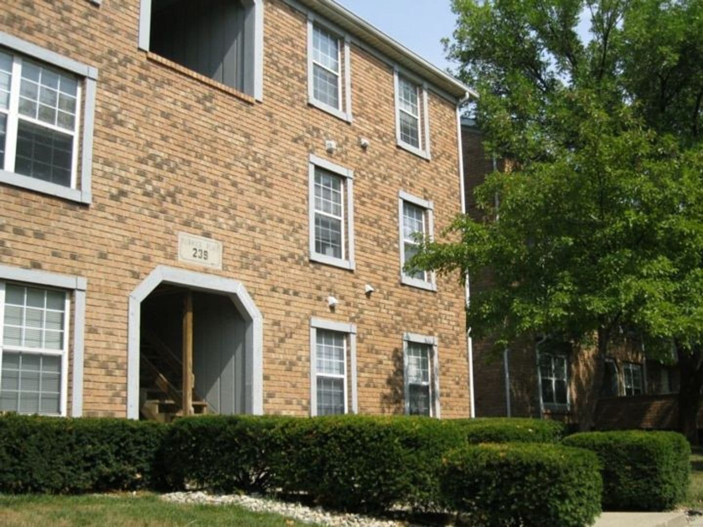West Lafayette Apartment: 231 Pierce Street