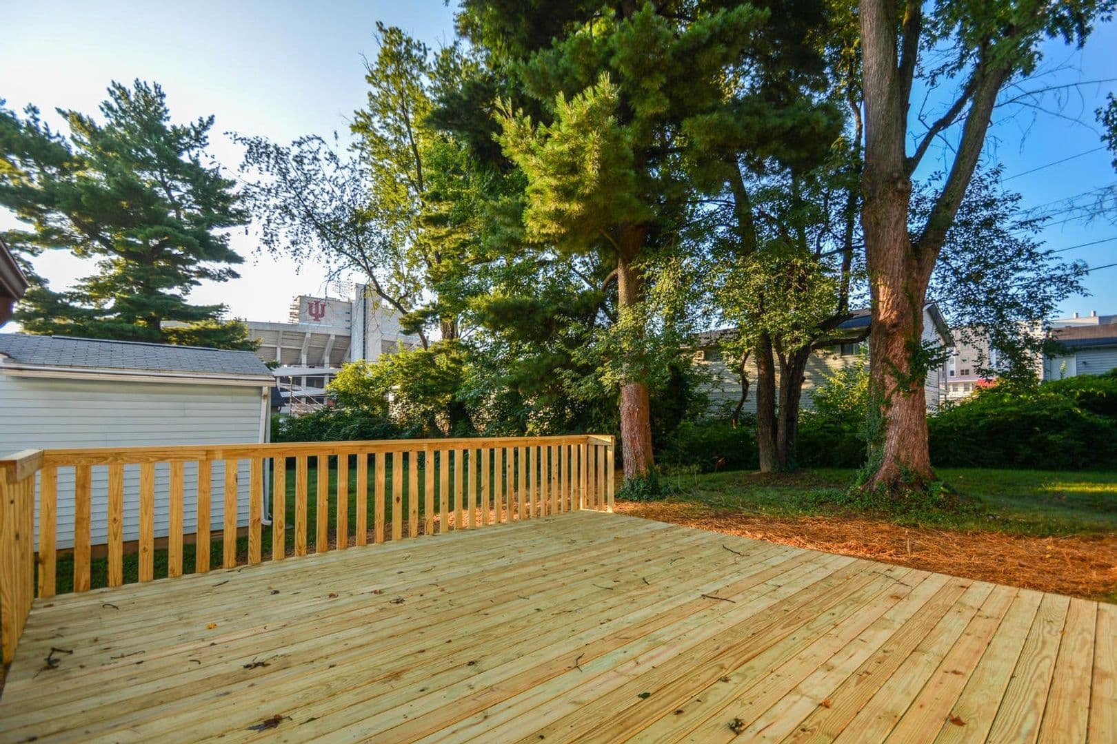 Bloomington Apartment: 404 E 20th St