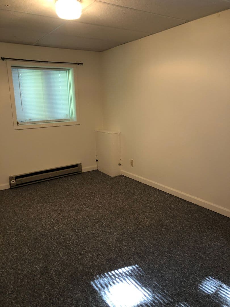 Bloomington House: 207 E 12th Street