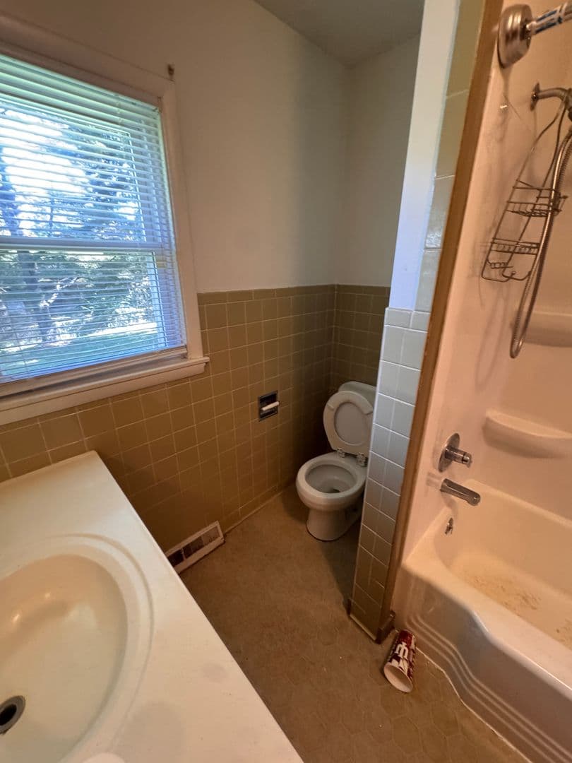Bloomington House: 1507 S Nancy Street