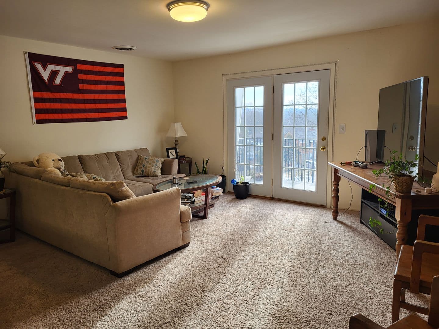 Blacksburg Apartment: 500 Broce Drive