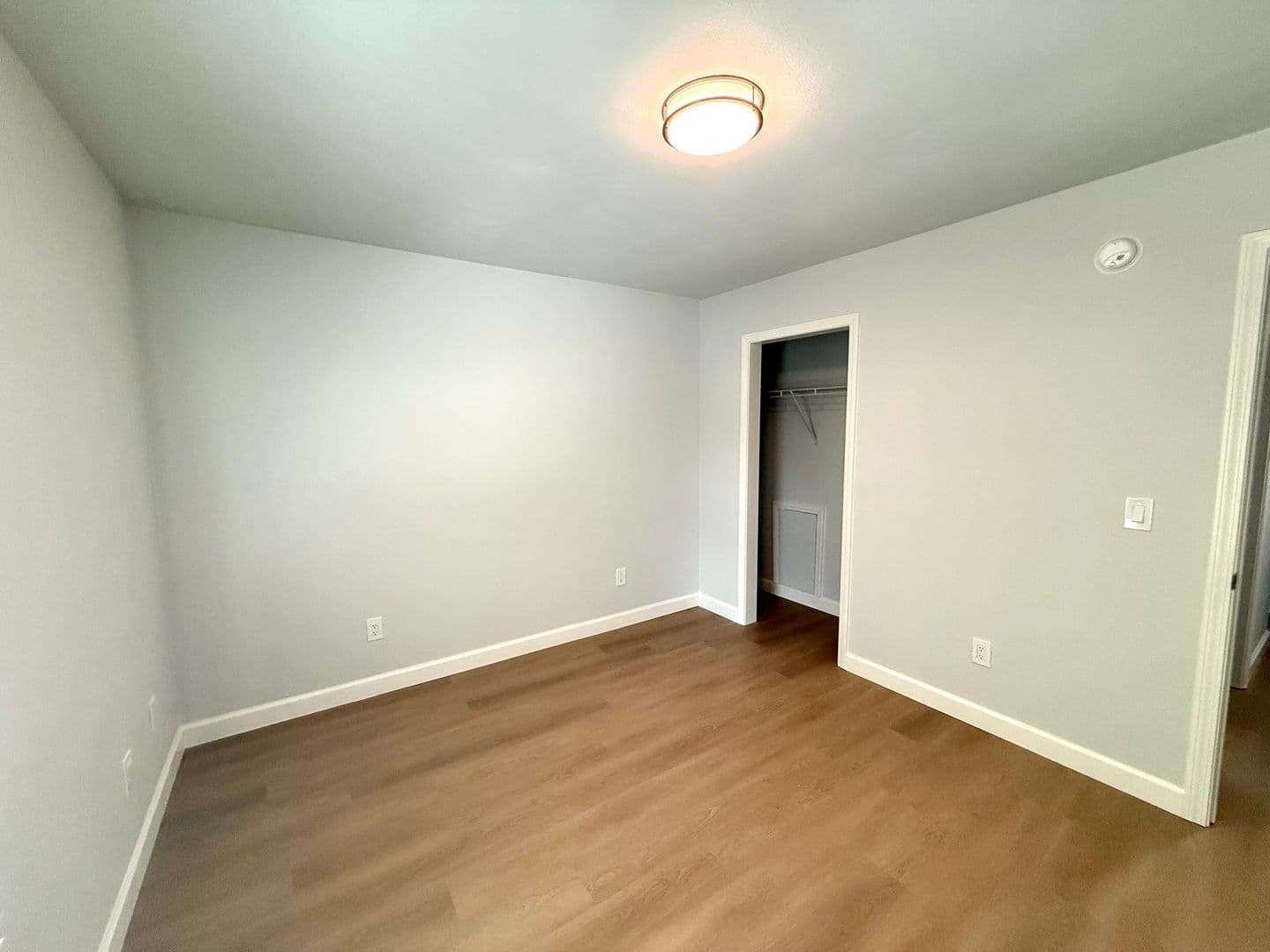 Blacksburg Apartment: 701 South Main St.