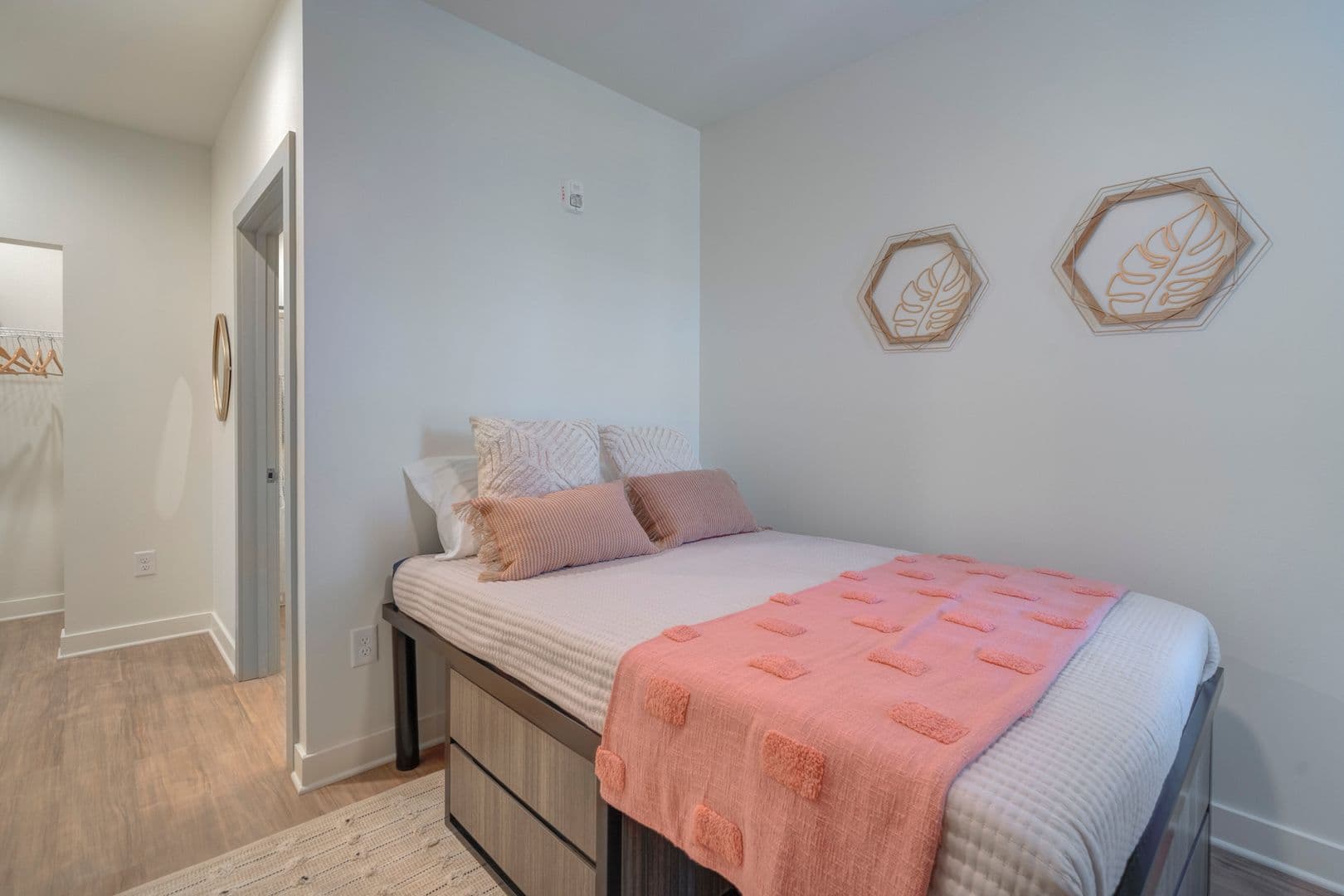 Blacksburg Apartment: 1435 Toms Creek Rd