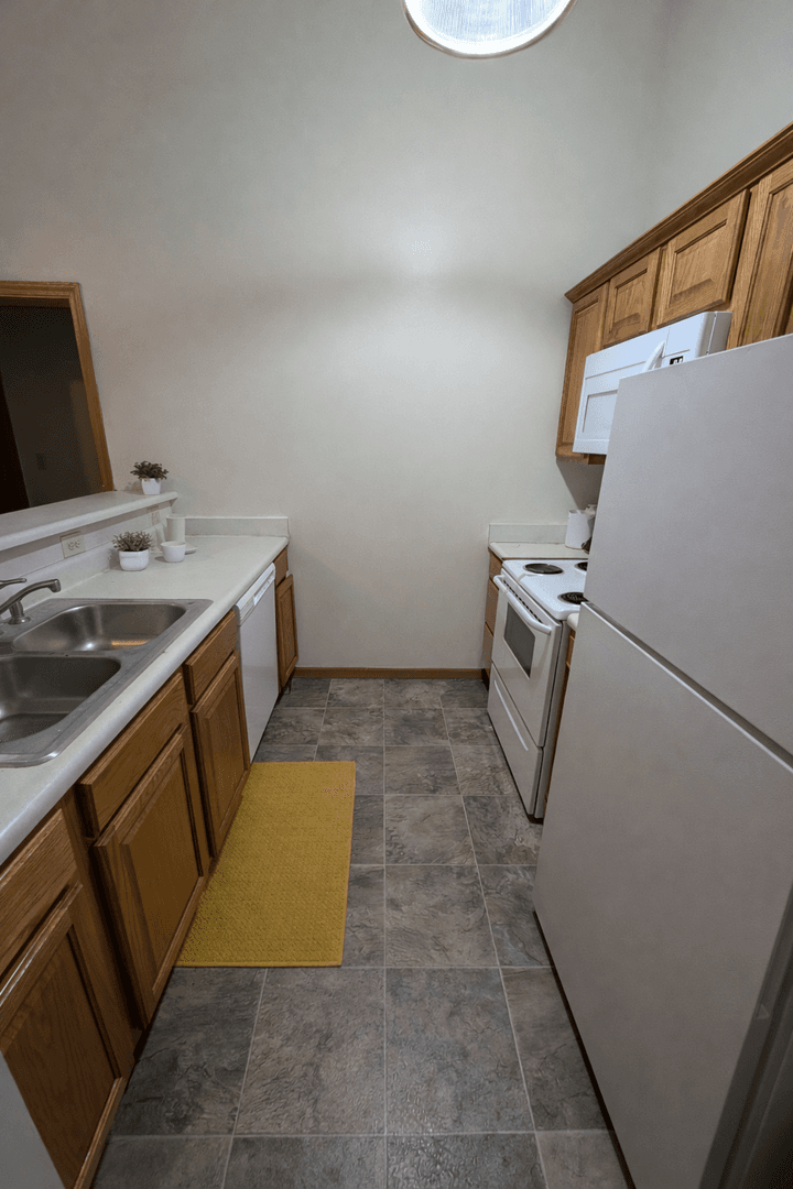 West Lafayette Apartment: 120 S. Salisbury Street