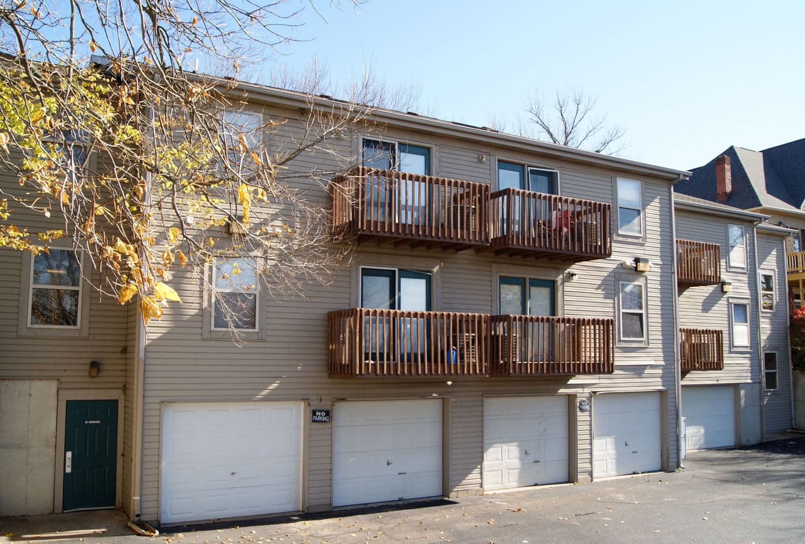 Lafayette Apartment: 514 N. 7th Street