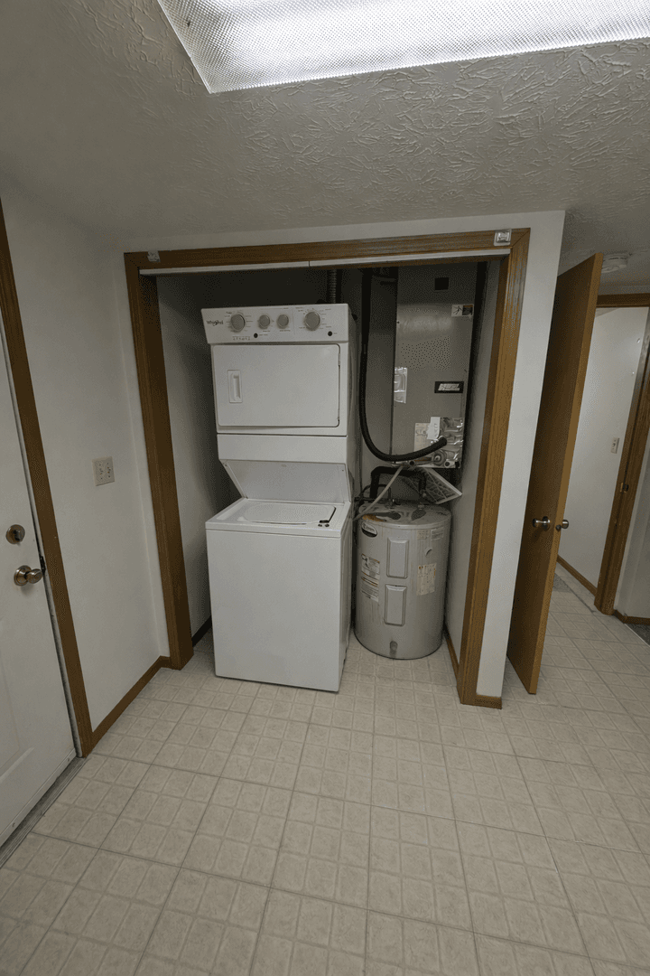 Lafayette Apartment: 514 N. 7th Street