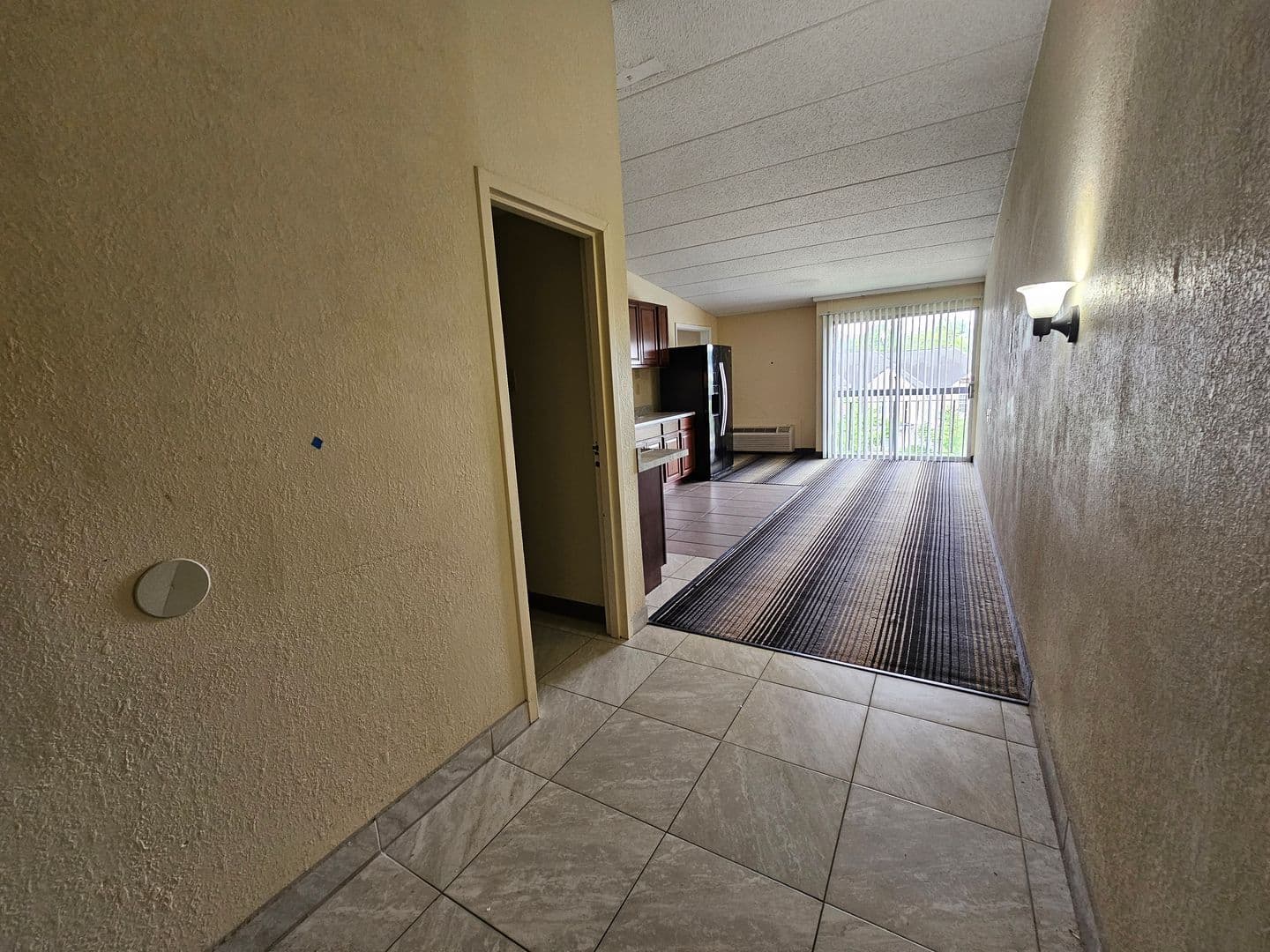 Bloomington Apartment: 1722 N Walnut St.
