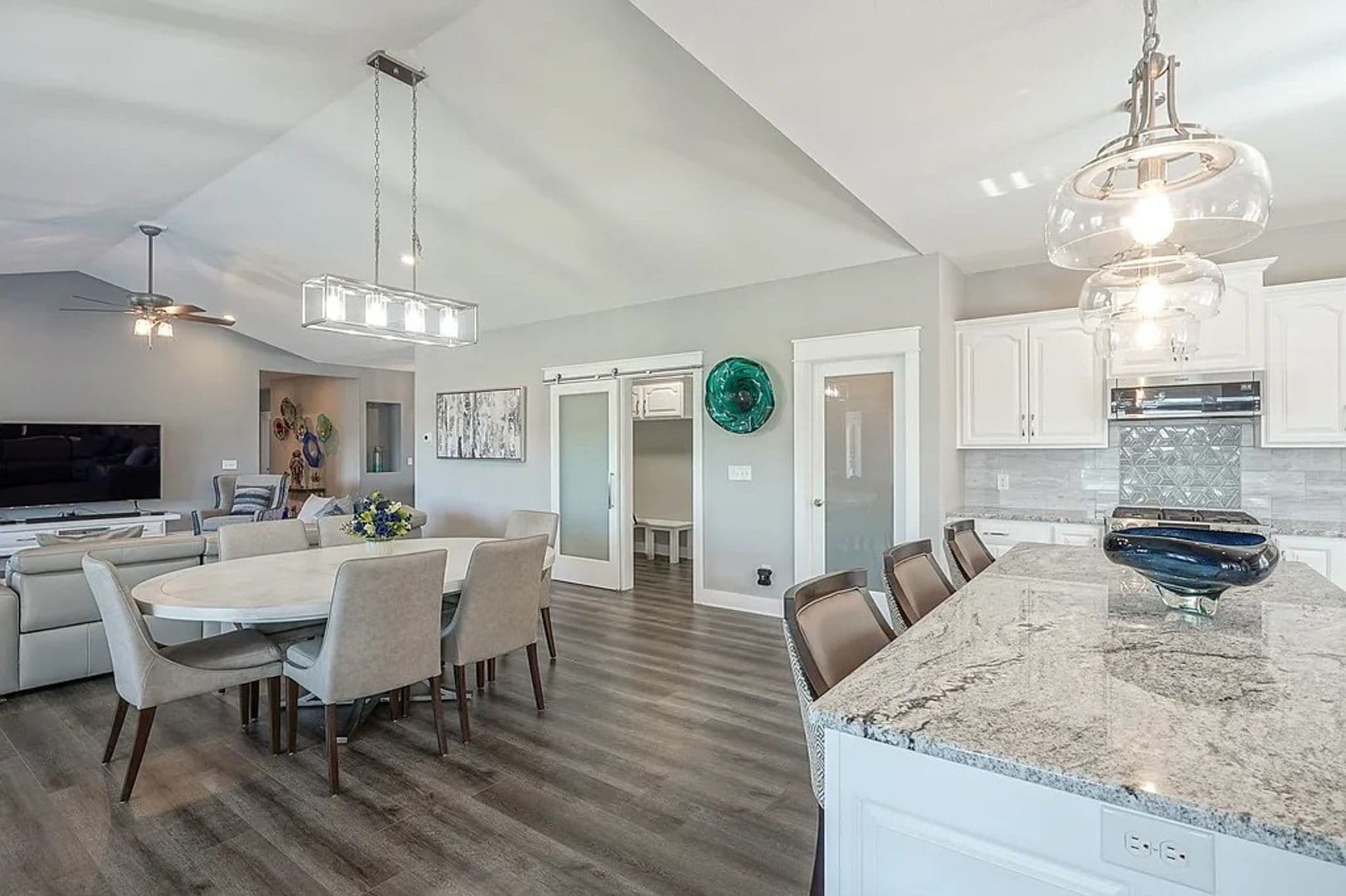 Bloomington House: 740 E Holland Drive