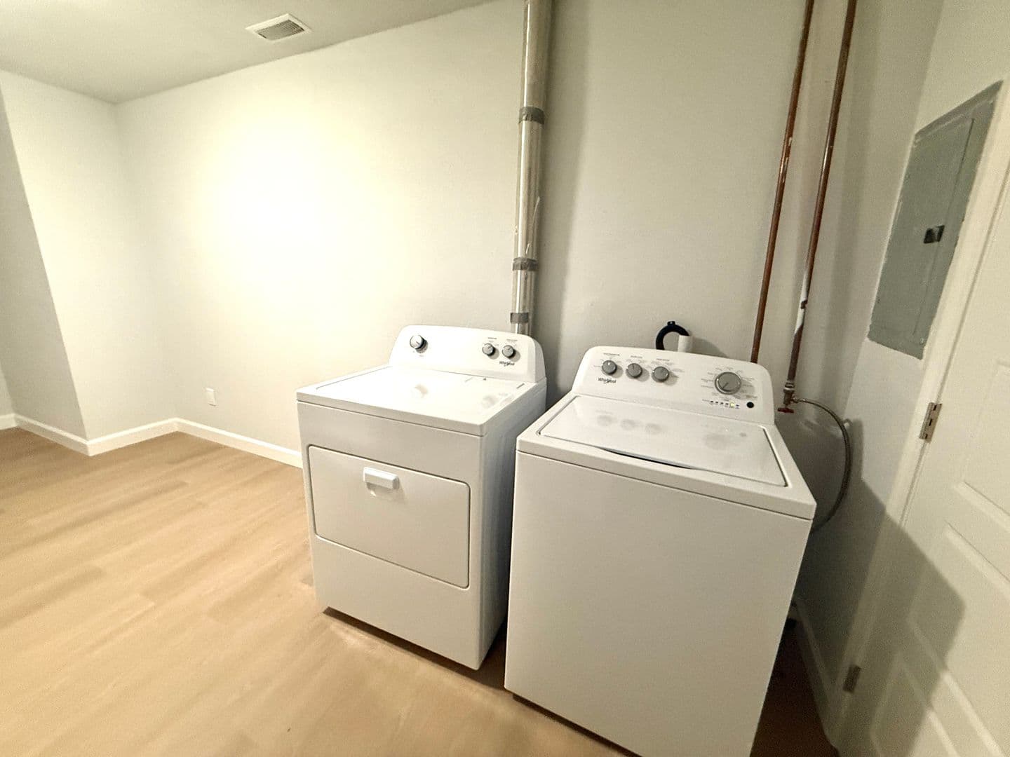 Blacksburg Apartment: 701 South Main St.
