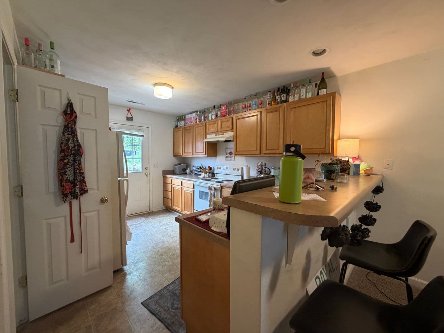 Radford Apartment: Lawrence Street