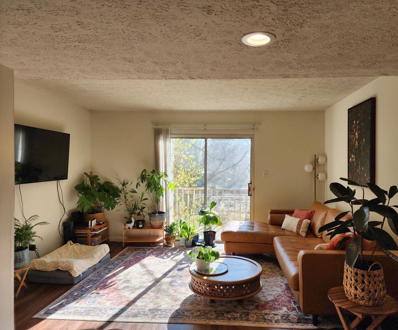 Bloomington House: 2494 S Burberry Lane