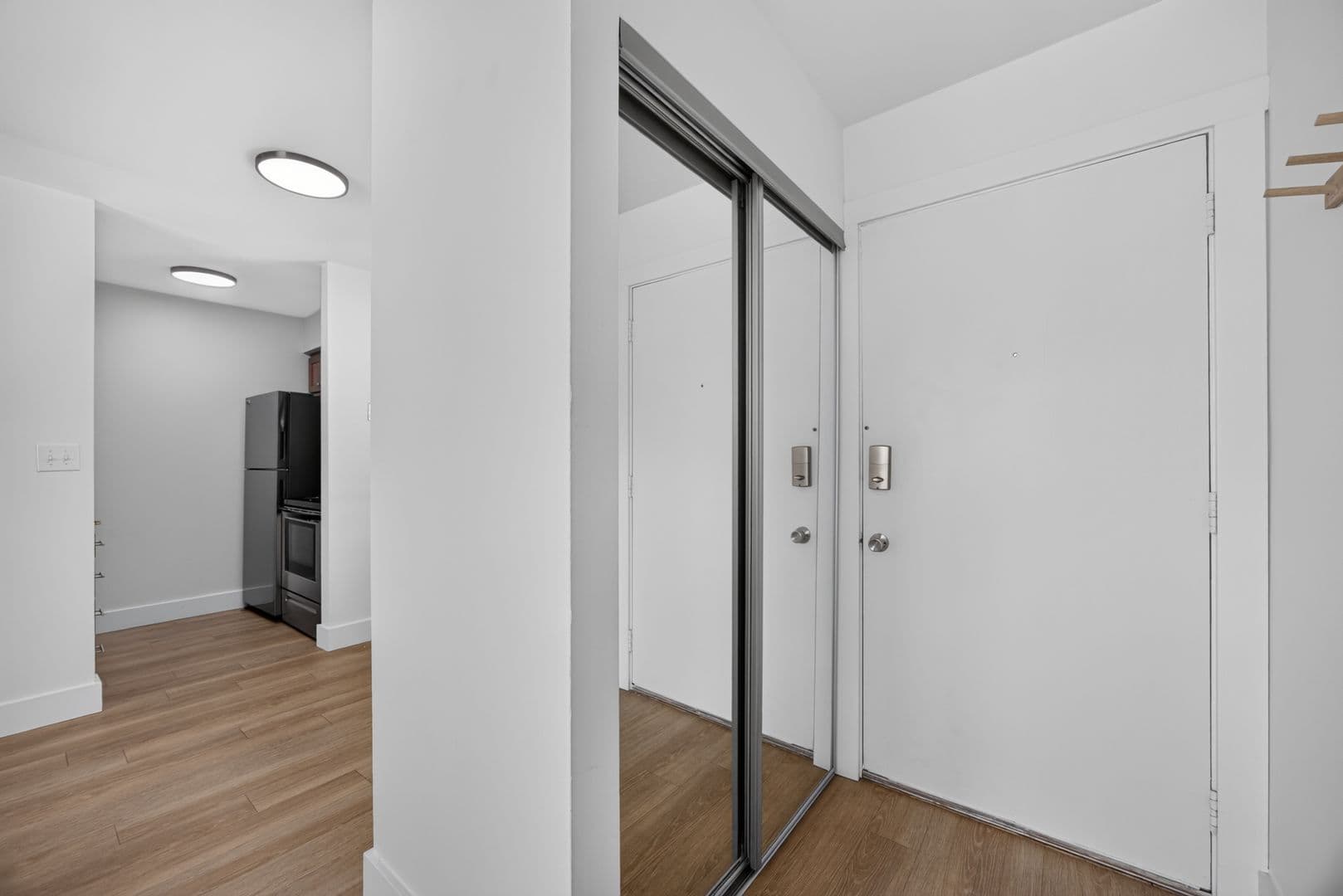 Bloomington Apartment: 323 S. Grant St.