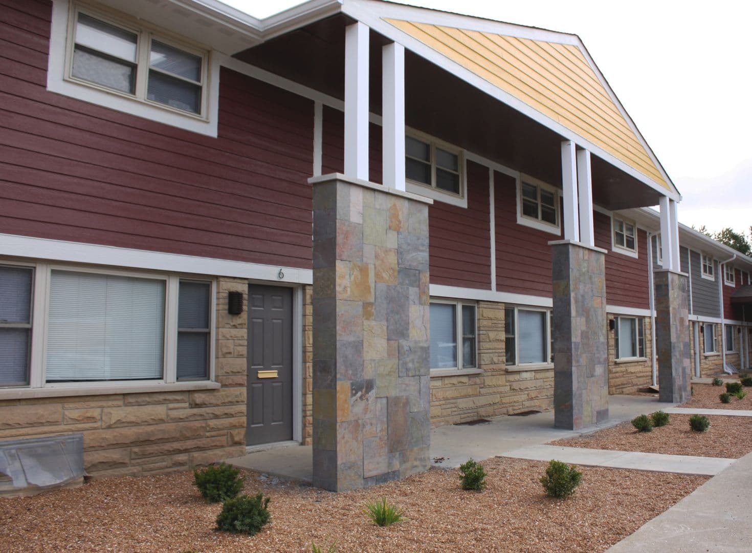 West Lafayette Apartment: 1008 N. Salisbury Street
