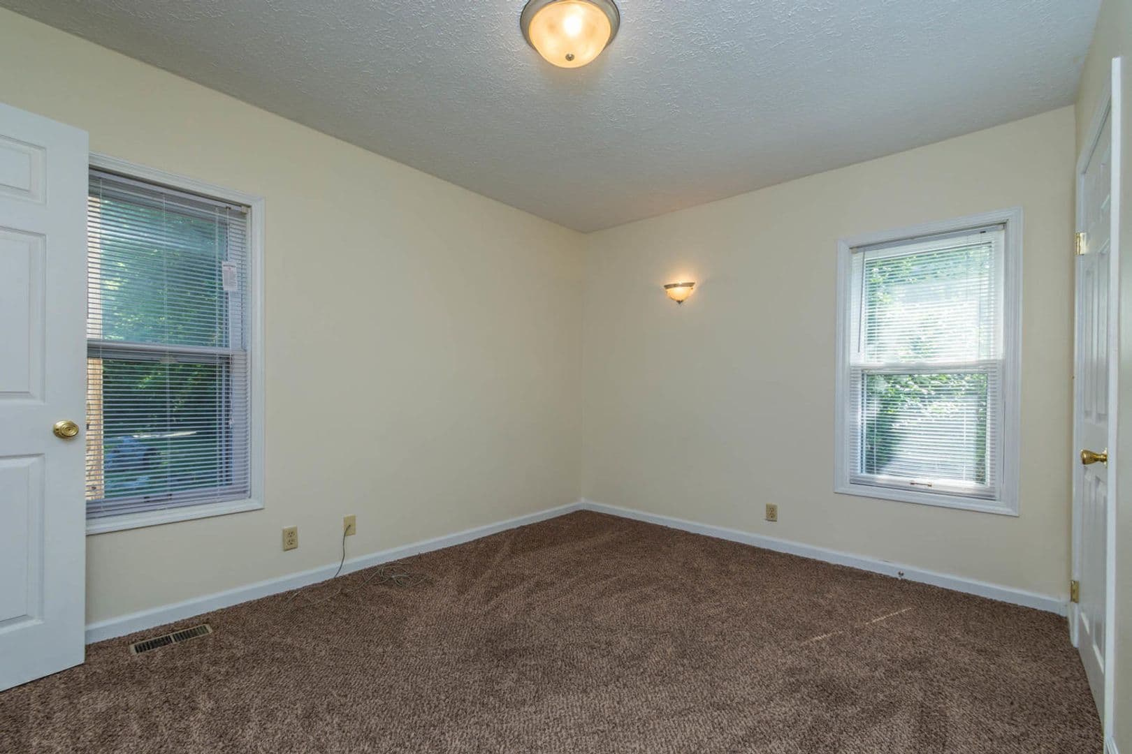 Bloomington House: 113 E 15th