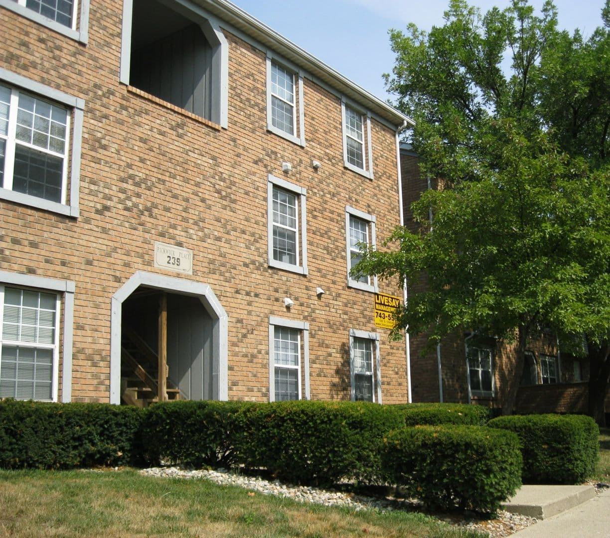 West Lafayette Apartment: 231 Pierce Street