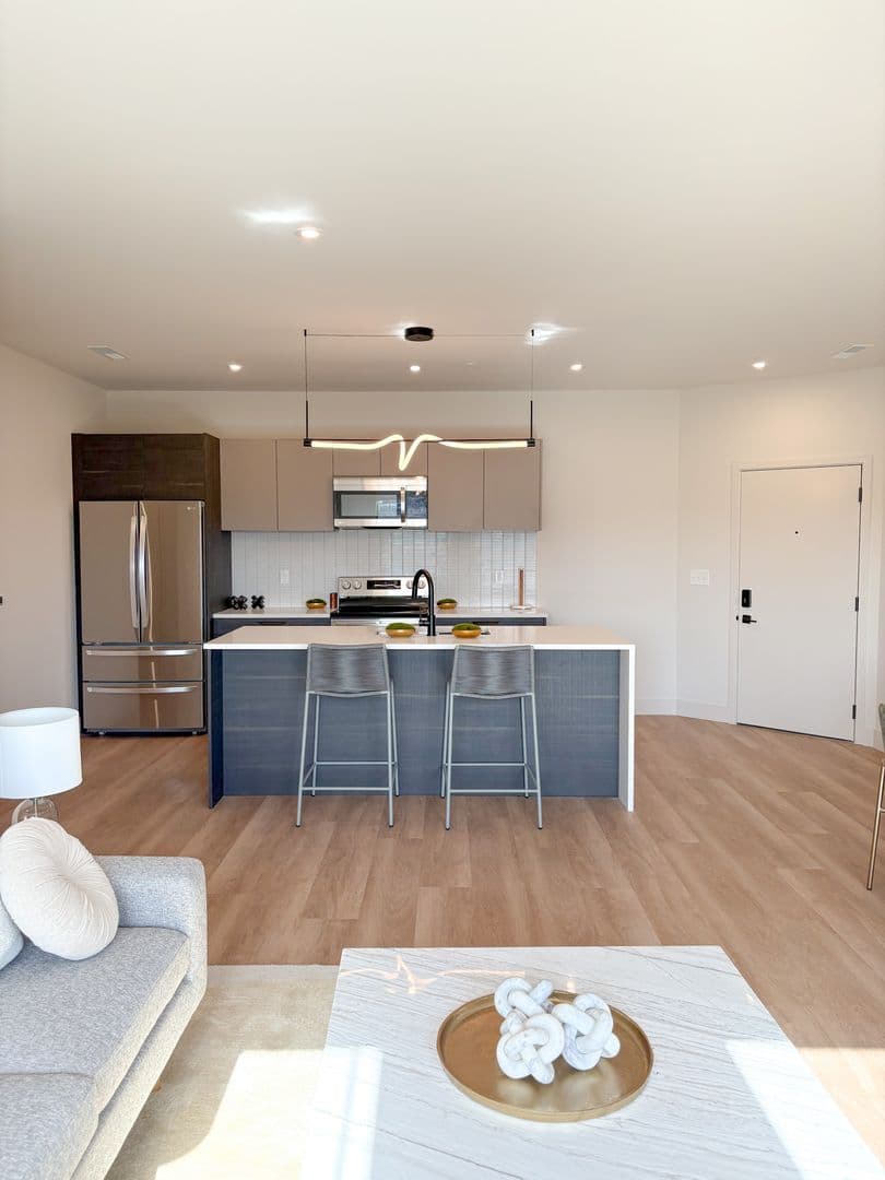 West Lafayette Apartment: 3597 Paramount Drive