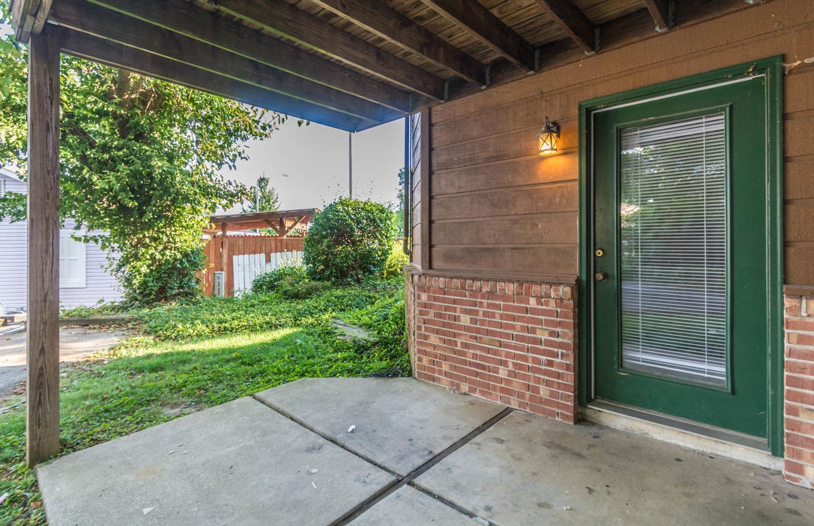 Bloomington Condo: 521 E Smith Avenue
