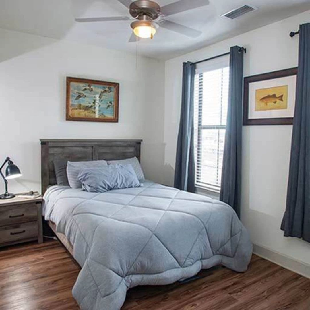 Auburn Apartment: 137 E Glenn Ave