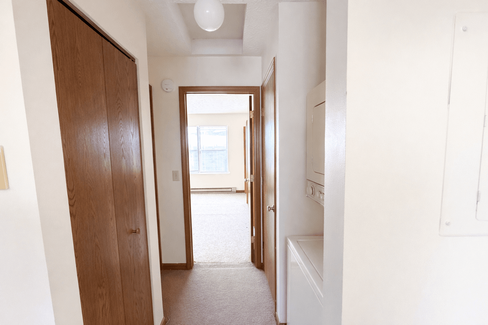 West Lafayette Apartment: 1160, 1193 Anthrop Drive