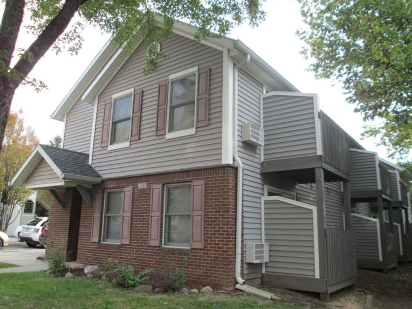 West Lafayette Apartment: 108 N. Salisbury Street