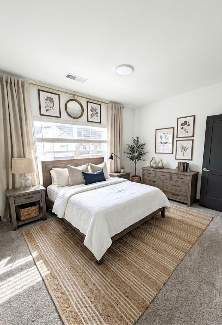 Lafayette Apartment: 3210-3243 Peninsula Pointe Circle W