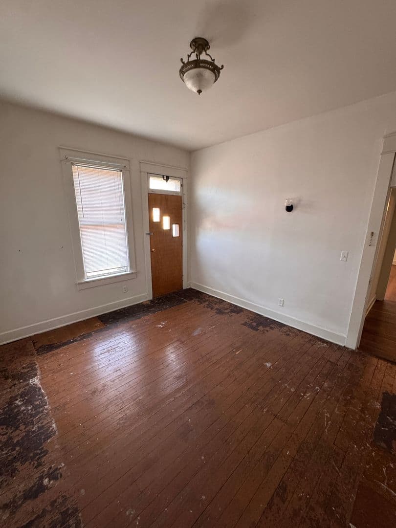 Bloomington Apartment: 600 E University Street