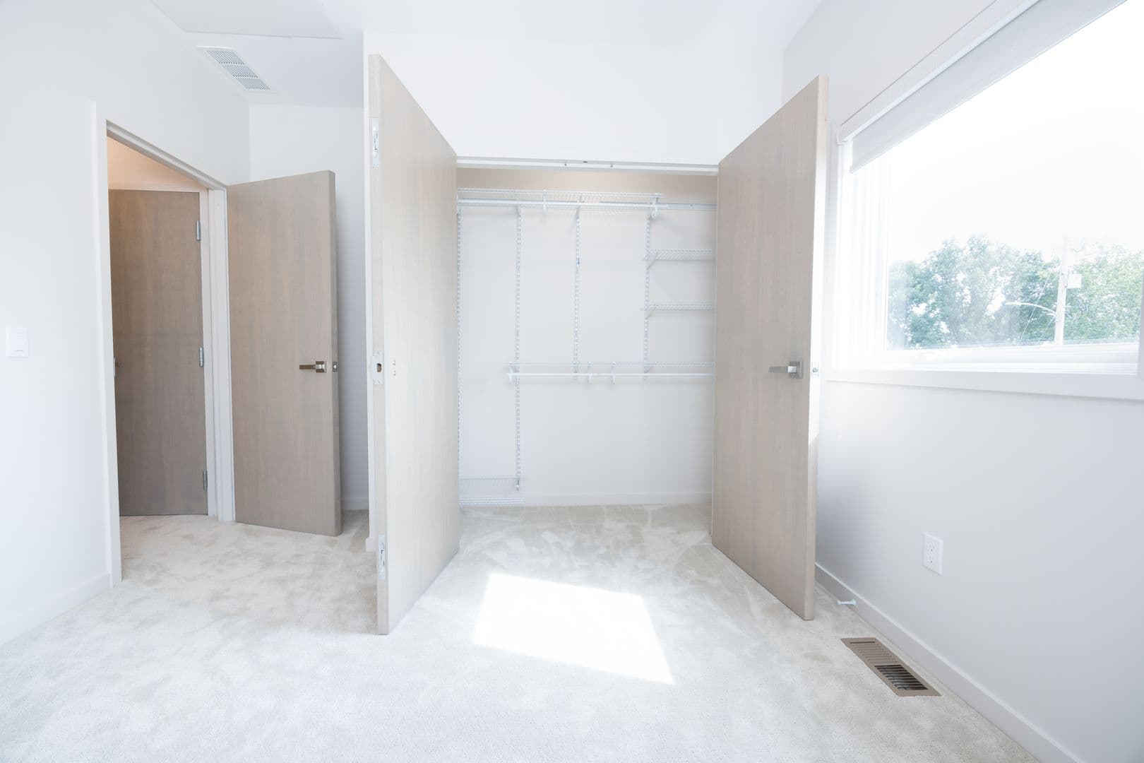 Remington Apartment: 301 W. Short Street
