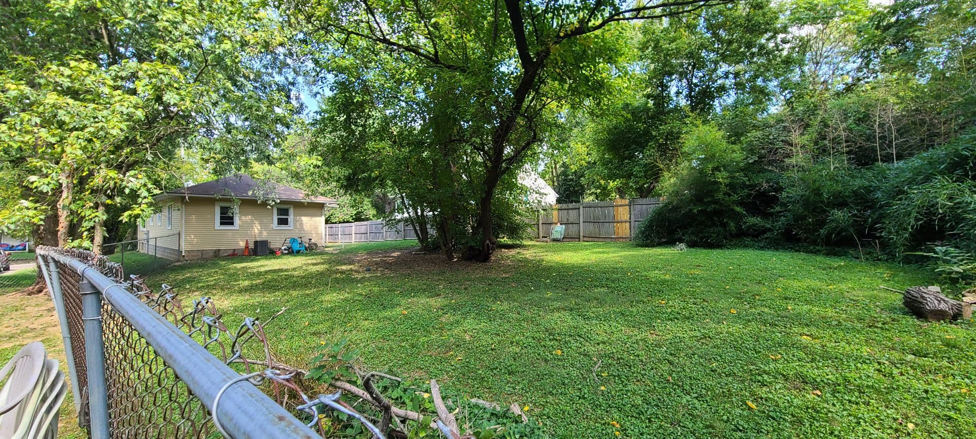 Bloomington House: 505 W 16th St - 505