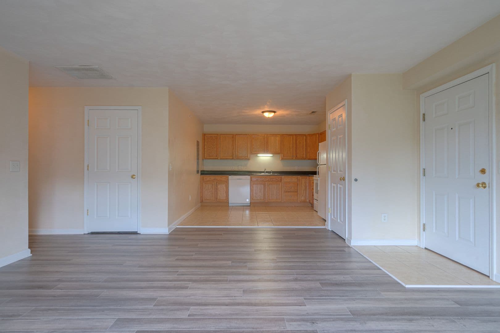 Blacksburg Apartment: 200 Fairfax Road