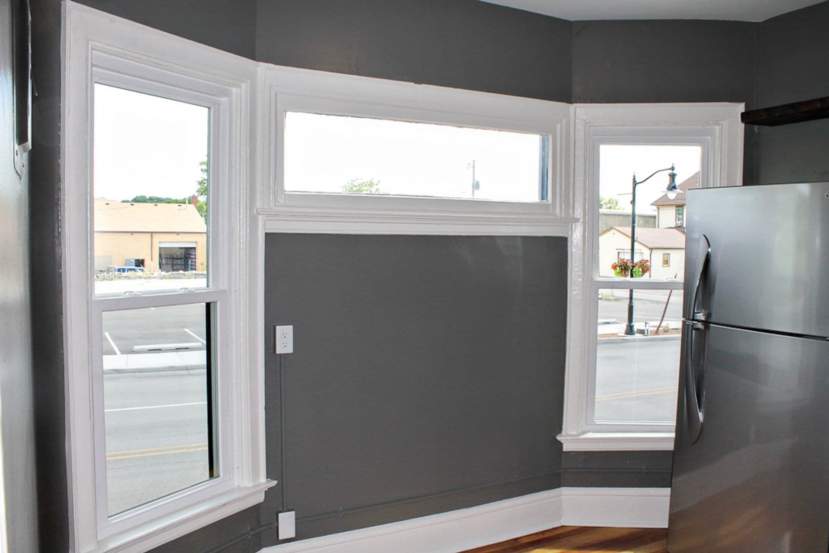 Lafayette Apartment: 18 S. 4th Street